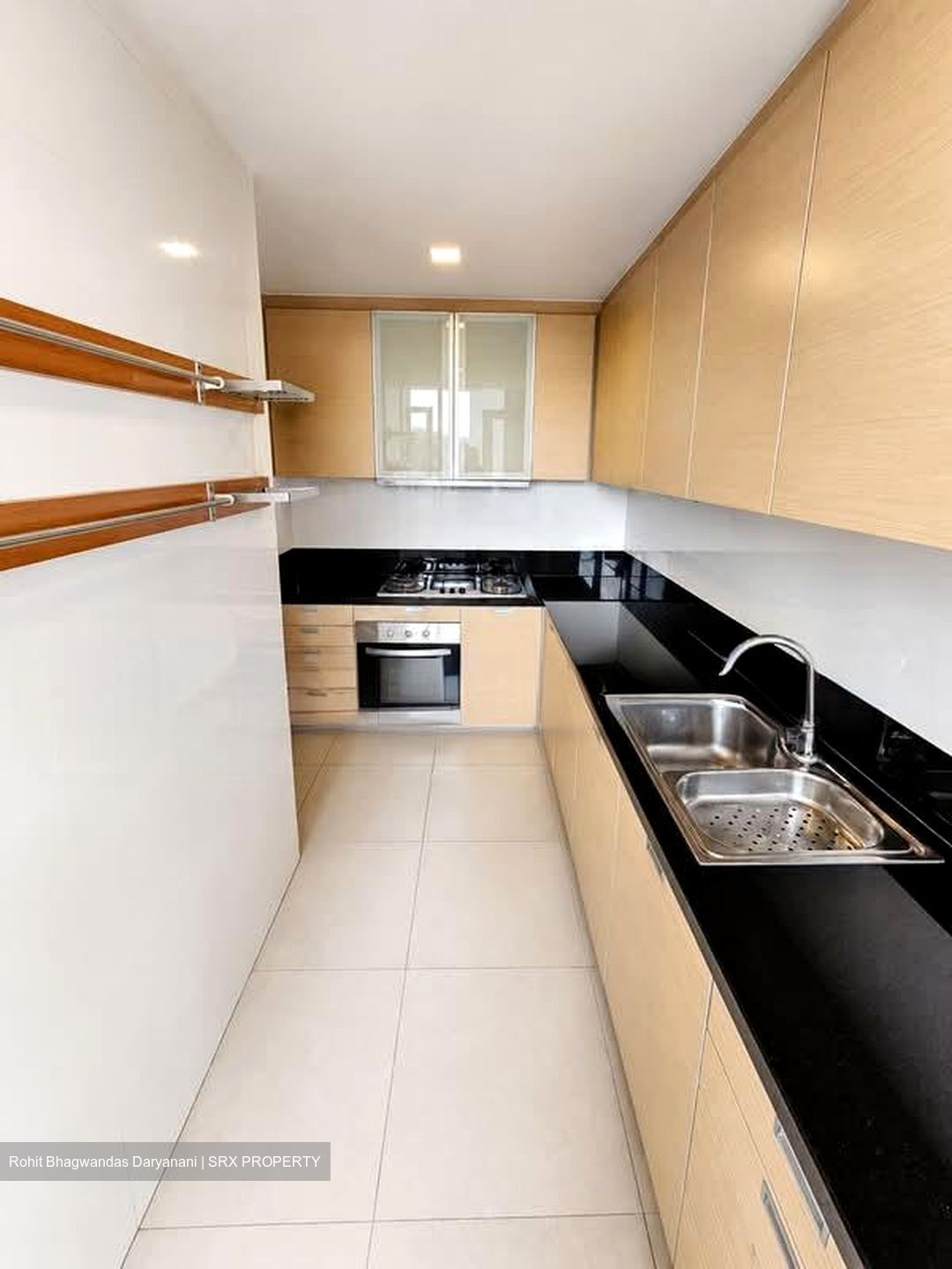 RiverEdge (D15), Condominium #585014561